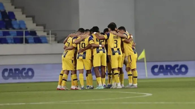 רק לא עוד אולימפיאקוס. שחקני מכבי תל אביב (צילום: אתר רשמי, מכבי תל אביב)