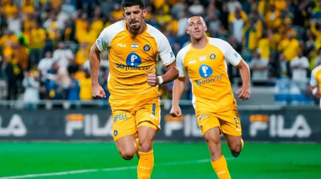 שחקן מכבי תל אביב, דור תורג'מן (צילום: שירה קז)