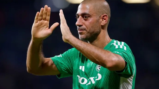 התרגש מהקהל. קטן (צילום: מאור אלקסלסי)