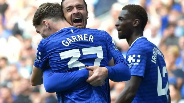 גריליש פתח לראשונה ובישל פעמיים (צילום: רויטרס)