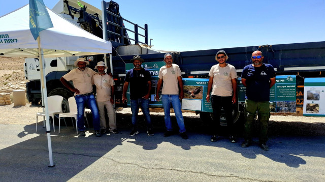 סיירת הדורסים ביום הנשר (צילום: טל כרמי, רשות הטבע והגנים)