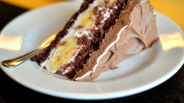 מה עושים עם בננות בשלות? עוגת בננה היא רק ההתחלה (צילום: Pixabay)