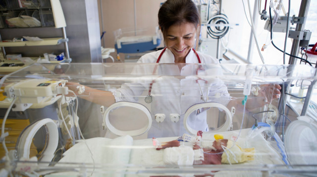 פג באינקובטור - שיעור סיבוכים גבוה (צילום: שאטרסטוק)