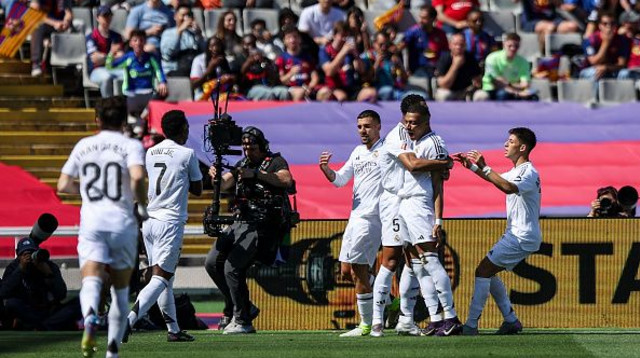 שחקני ריאל מדריד חוגגים (צילום: Gettyimages)