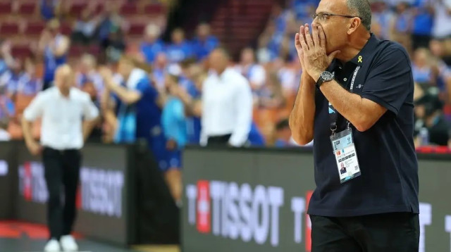 מאמן נבחרת ישראל בכדורסל, אריאל בית הלחמי (צילום: אודי ציטיאט)