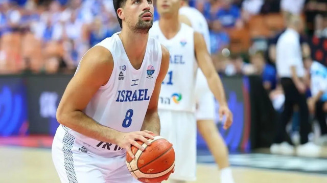 שחקן נבחרת ישראל בכדורסל, דני אבדיה (צילום: אודי ציטיאט)