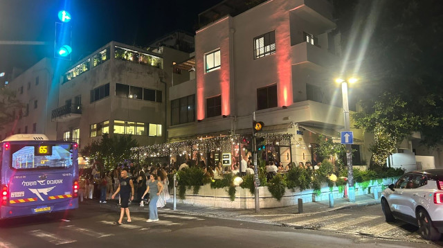 שדרות רוטשילד בתל אביב (צילום: מאיה כהן)