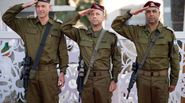 טקס חילופי מפקדים, אוגדת איו"ש (צילום: דובר צהל)