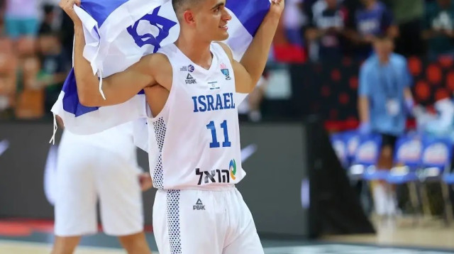 ים מדר, נבחרת ישראל בכדורסל (צילום: אודי ציטיאט)