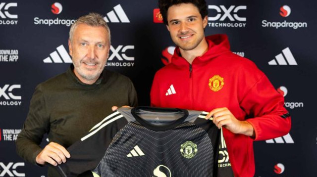 סנה למנס וג'ייסון ווילקוקס (צילום: אתר רשמי, Manchester United)