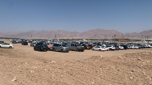 החניון המוסדר לנוסעים לסיני  (צילום: ללא)