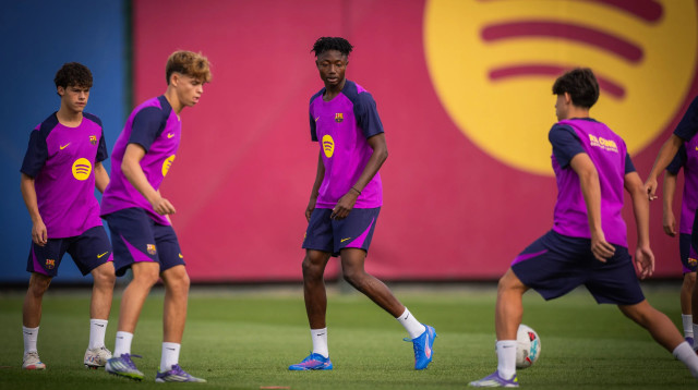 אוריין גורן באימון ברצלונה (צילום: אתר רשמי, ברצלונה)