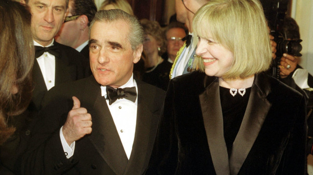מרטין סקורסזה ואשתו הלן 1999 (צילום: Marshall/Getty Image)