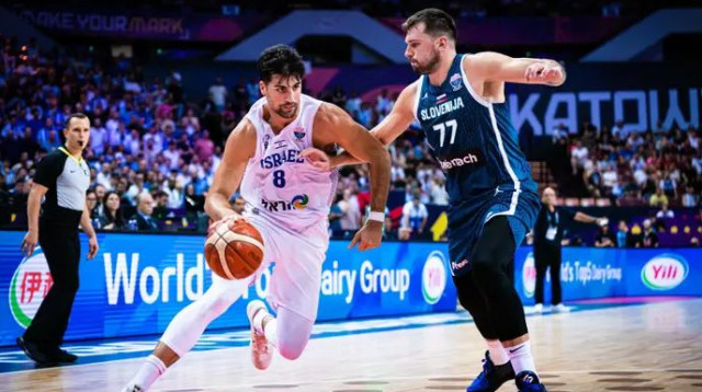 הפעם נדע להתמודד עם סופרסטאר ענק? אבדיה מול לוקה (צילום: אימג'בנק  GettyImages, Dragana Stjepanovic)