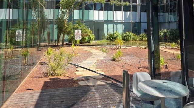 תיעוד הנזק בשדה התעופה רמון בעקבות פגיעת הכטב"ם (צילום: רשתות חברתיות, שימוש לפי סעיף 27 א')