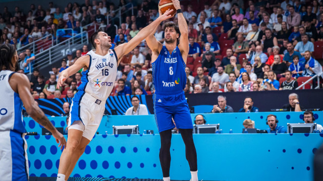 שחקן נבחרת ישראל דני אבדיה (צילום: GettyImages, Matteo Marchi/FIBA)