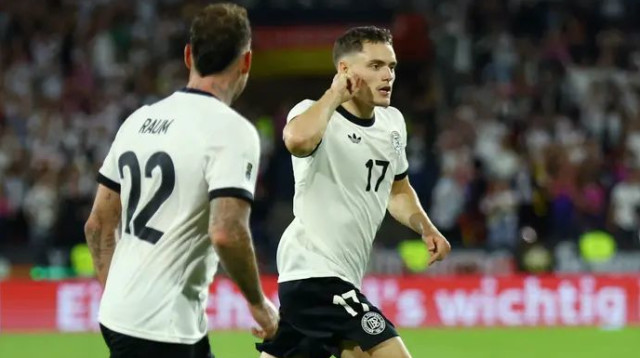 גרמניה זקוקה לו. פלוריאן וירץ חוגג (צילום: רויטרס)