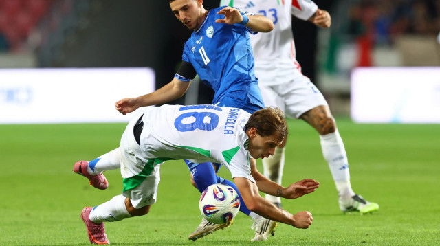 אוסקר גלוך, שחקן נבחרת ישראל (צילום: רויטרס)