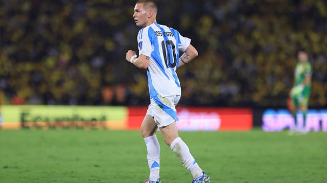 פרנקו מסטנטואנו במדי נבחרת ארגנטינה (צילום: Franklin Jacome)