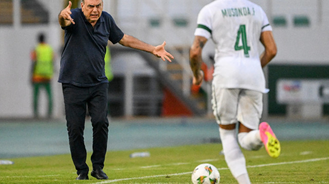 אברהם גרנט מאמן נבחרת זמביה (צילום: GettyImages, SIA KAMBOU/AFP)