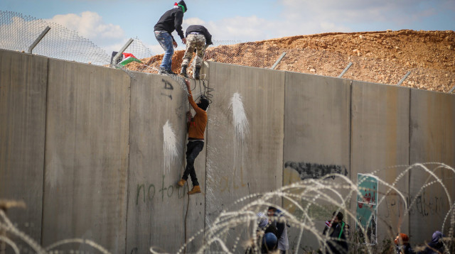 שוהים בלתי חוקיים (צילום: פלאש 90)