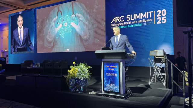 פרופ׳ יצחק קרייס (צילום: יח"צ)