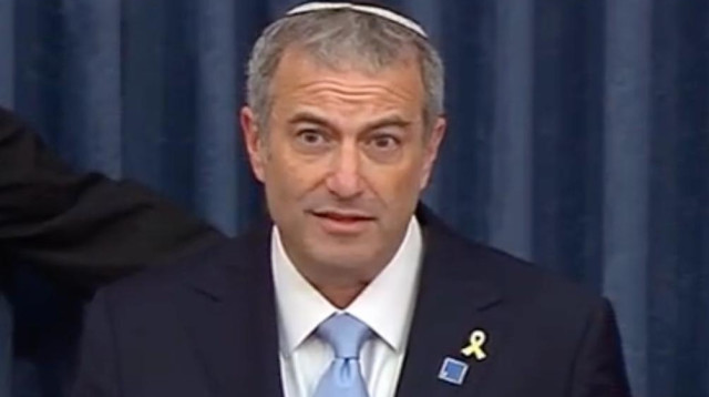 הרב ד"ר ארי ברמן בסנאט (צילום: c-span)