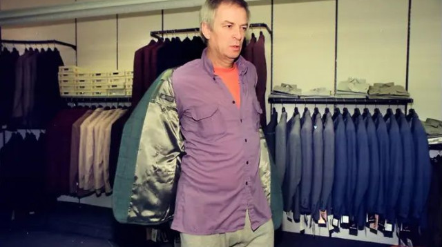 מייצג את הפועל תל אביב הישנה והטובה. אריק איינשטיין ז"ל (צילום: ראובן קסטרו)