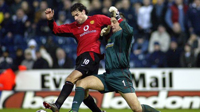 ראסל הולט מול ואן ניסטלרוי (צילום: GettyImages)