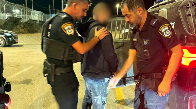 מעצר אחד החשודים ברצח ברהט (צילום: דוברות המשטרה)