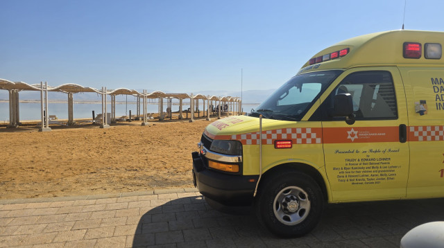 החוף בים המלח בו טבע גבר בן 70  (צילום: תיעוד מבצעי מד"א)