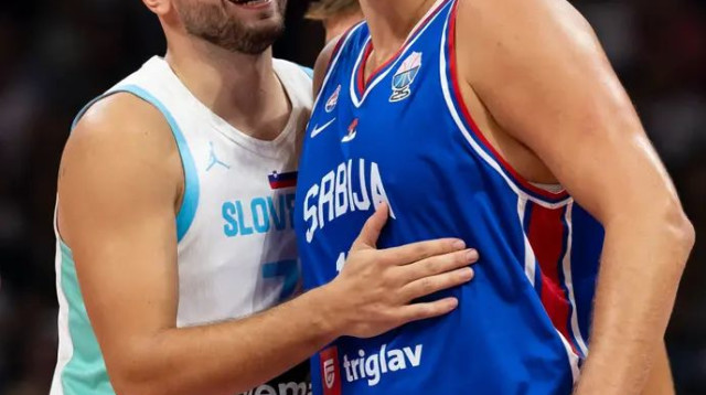 בהילוך ראשון בהכנה. יוקיץ' ודונצ'יץ' (צילום: GettyImages)