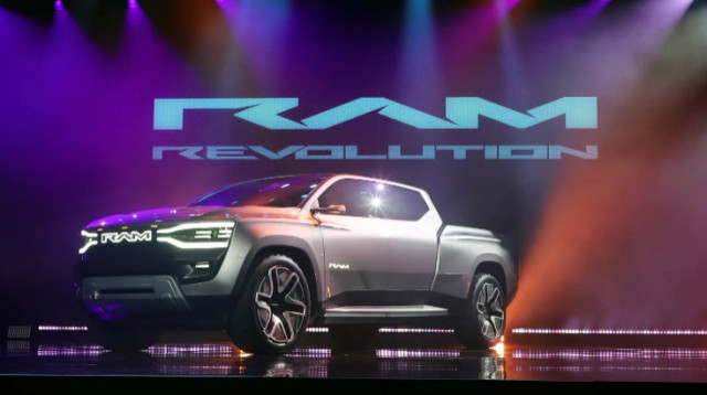 Ram 1500 REV - הטנדר החשמלי של סטלנטיס (צילום: גטי אימג')