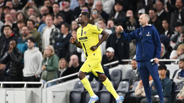 תומאס פארטיי (צילום: Dan Mullan)