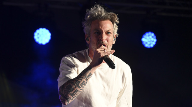 מוקי בהופעה (צילום: מיכאל גלעדי, פלאש 90)