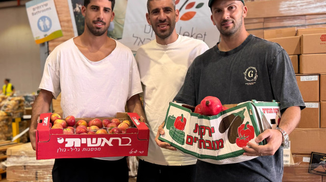 יונתן כהן, בן שהר, איתן טיבי, אריזות מזון לראש השנה (צילום: מאצ'דיי)