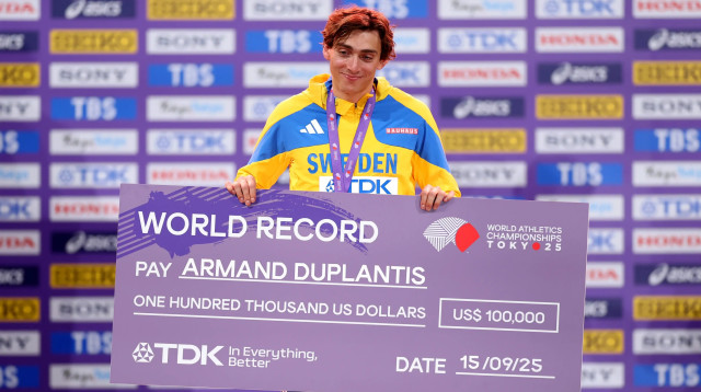 מונדו דופלנטיס, קופץ במוט (צילום: GettyImages)