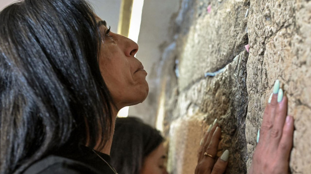 עינב צנגאוקר בכותל המערבי (צילום: נעמה גרינבאום)