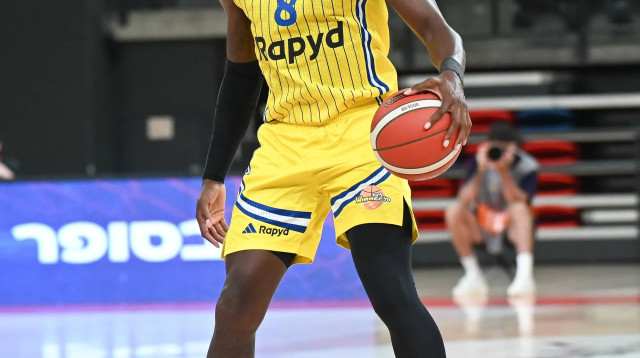 לוני ווקר, מכבי תל אביב (צילום: ברני ארדוב)