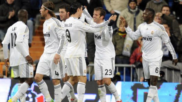 שחקני ריאל מדריד חוגגים (צילום: DOMINIQUE FAGET / Staff)