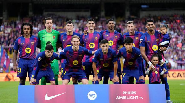 שחקני ברצלונה (צילום: NurPhoto / Contributor)