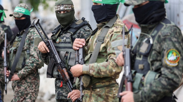 מחבלי חמאס (צילום: REUTERS/Ramadan Abed/File Photo)