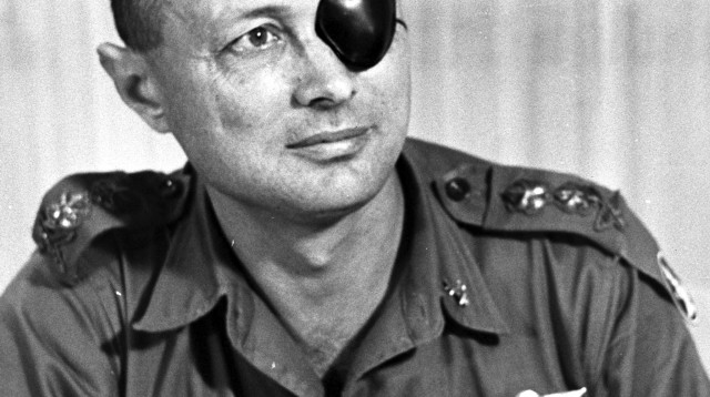 הרמטכ"ל משה דיין (צילום: משה פרידן, לע"מ)