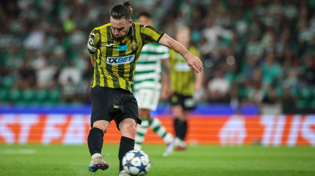 שחקן קייראט אלמטי, עופרי ארד (צילום: GettyImages, Carlos Rodrigues)