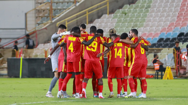 שחקני מ.ס. אשדוד (צילום: לירון מולדובן)