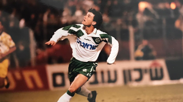 עופר שטרית בימיו במכבי חיפה (צילום: עדי אבישי)