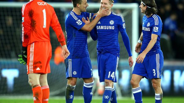 אנדרה שורלה וג'ון טרי (צילום: Richard Heathcote)