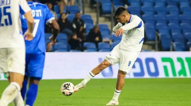 יוקפץ בחזרה ל-11? חזן (צילום: קובי אליהו)