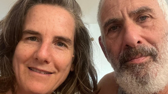 שי אביבי ואשתו מיכל (צילום: פייסבוק)