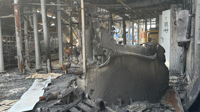 מפעל ניר-לט (צילום: רונית הראל)